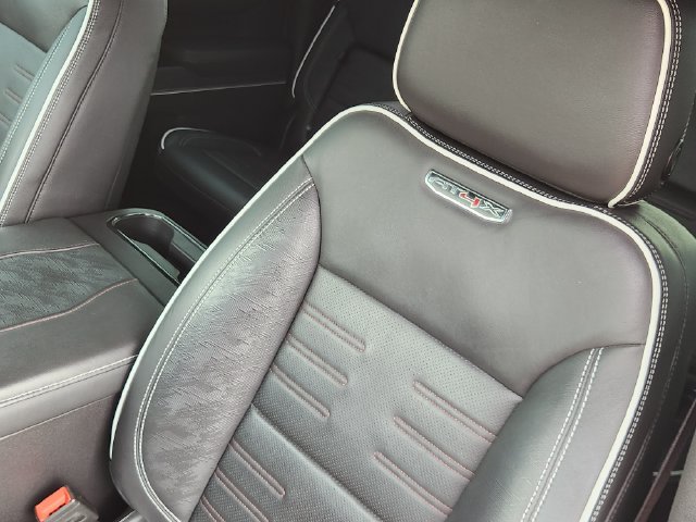 Used 2024 GMC Sierra 1500 AT4X AWD/4WD image 24