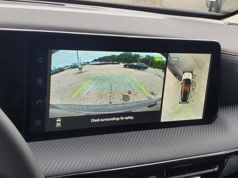 New 2026 Nissan Kicks SR w/ Cold Weather Package image 24