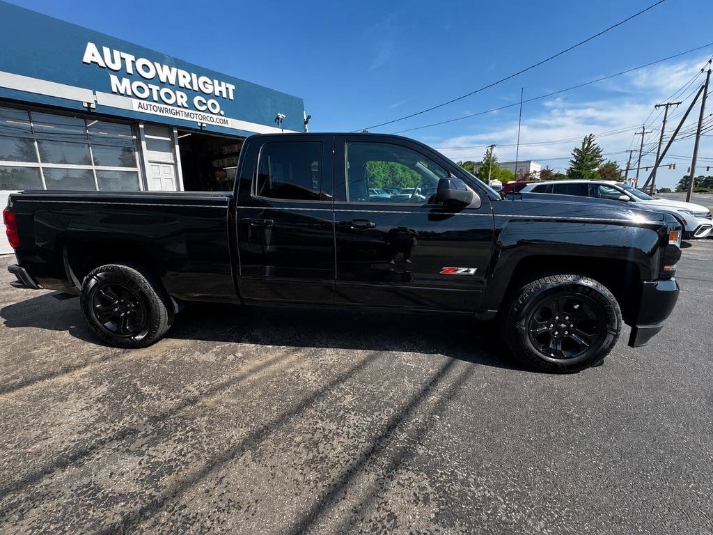 Used 2019 Chevrolet Silverado 1500 LT w/ All Star Edition AWD/4WD image 7