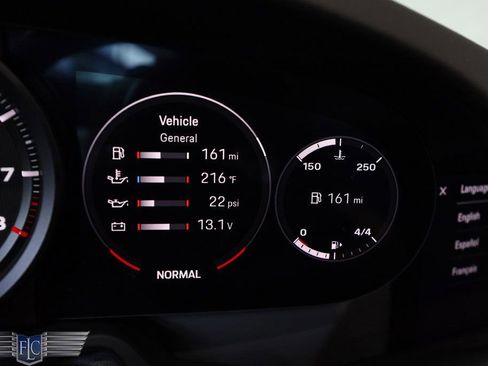 Used 2022 Porsche 911 50th Anniversary Edition image 35