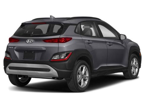 Used 2023 Hyundai Kona SEL FWD image 2