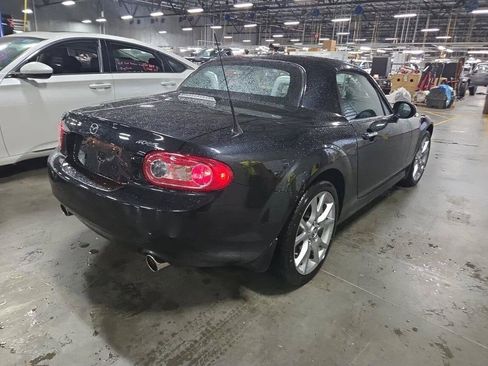 Used 2015 MAZDA MX-5 Miata Grand Touring RWD image 4