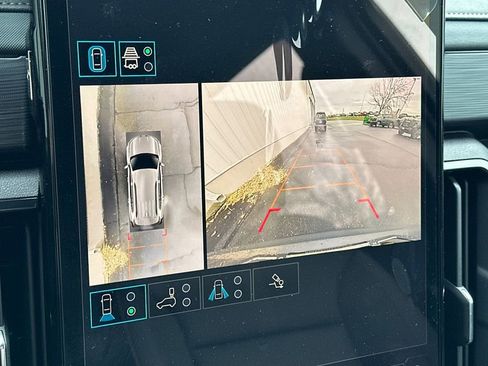 New 2026 GMC Acadia AT4 w/ Super Cruise Package image 18