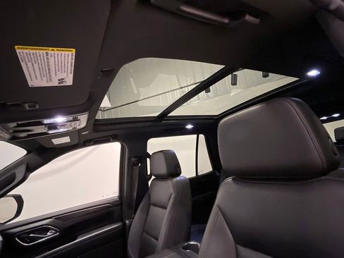 Used 2023 Chevrolet Tahoe LT w/ Luxury Package AWD/4WD image 22