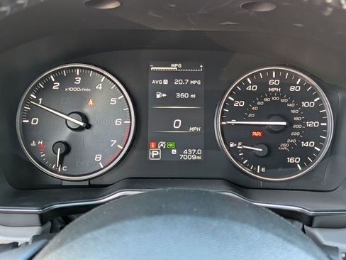 Certified 2025 Subaru Outback Limited image 17