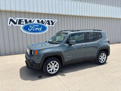 Used 2017 Jeep Renegade Latitude w/ Popular Equipment Group