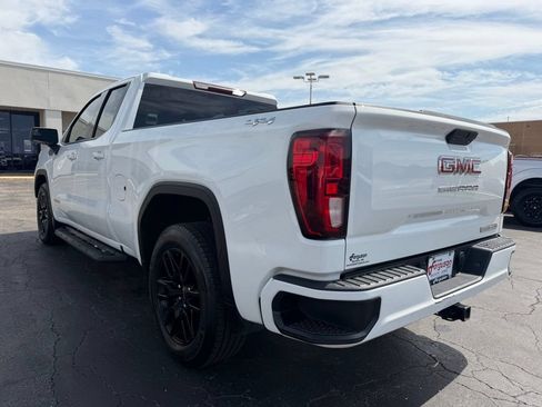 Used 2020 GMC Sierra 1500 Elevation w/ Elevation Value Package AWD/4WD image 14