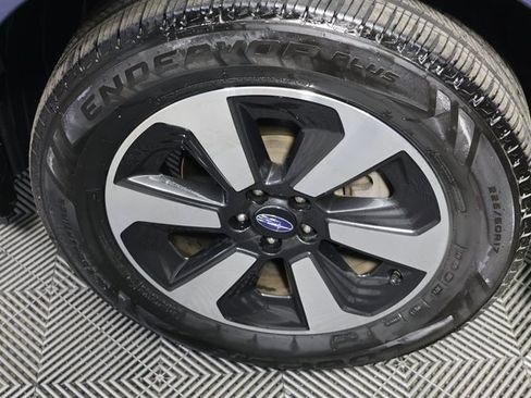 Used 2018 Subaru Forester 2.5i Premium w/ All-Weather Package image 24