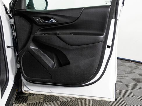 Certified 2023 Chevrolet Equinox LT image 43