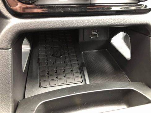 Used 2024 Ford Ranger Lariat image 12