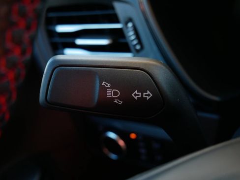 Used 2025 Ford Escape ST-Line w/ Tech Pack #1 AWD/4WD image 19