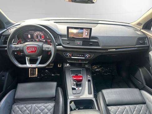 Used 2018 Audi SQ5 Prestige w/ Prestige Package image 7