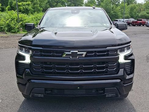 Used 2022 Chevrolet Silverado 1500 RST AWD/4WD image 2