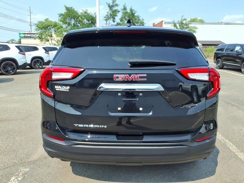 Certified 2023 GMC Terrain SLE FWD image 5
