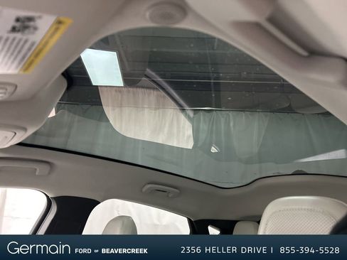 Used 2021 Ford Mustang Mach-E Premium image 27