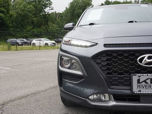 Used 2018 Hyundai Kona SEL w/ SEL Tech Package 02 AWD/4WD image 14