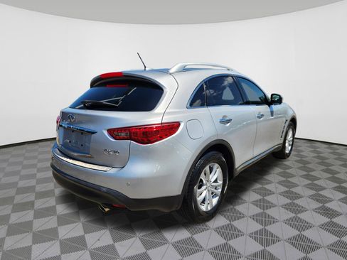 Used 2014 INFINITI QX70 AWD w/ Premium Package image 4