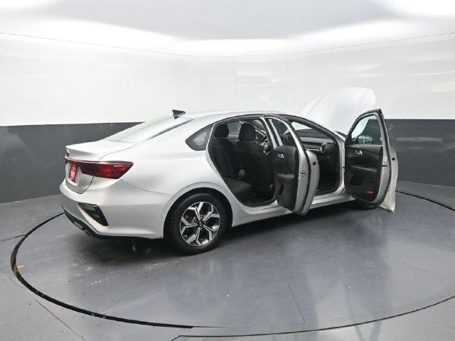 Used 2021 Kia Forte LXS FWD image 45