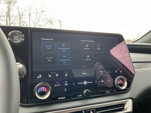 Used 2025 Lexus RX 350 Premium w/ Convenience Package image 13