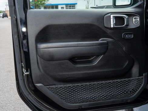 Used 2022 Jeep Wrangler Unlimited Sport AWD/4WD image 10