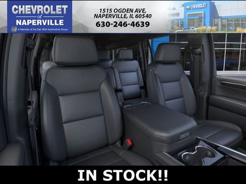 New 2026 Chevrolet Suburban LT image 16