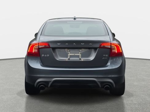 Used 2018 Volvo S60 T5 Dynamic w/ Vision Package image 6
