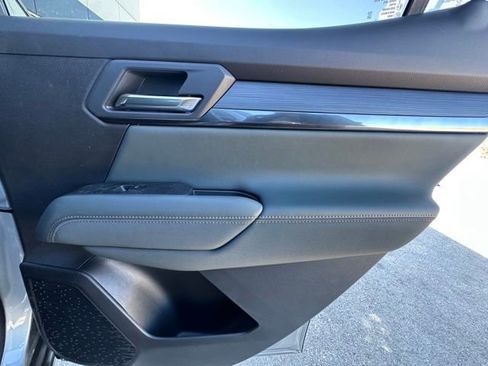 New 2026 GMC Terrain AT4 w/ Convenience Package III image 24