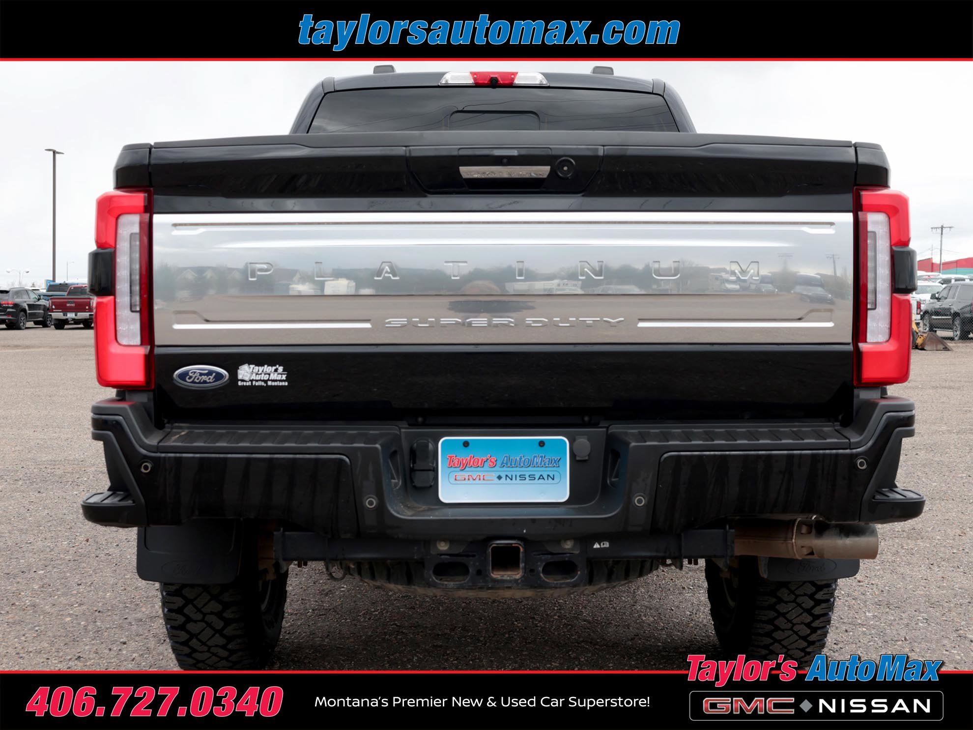 Used 2023 Ford F350 Platinum w/ Tremor Off-Road Package AWD/4WD image 59