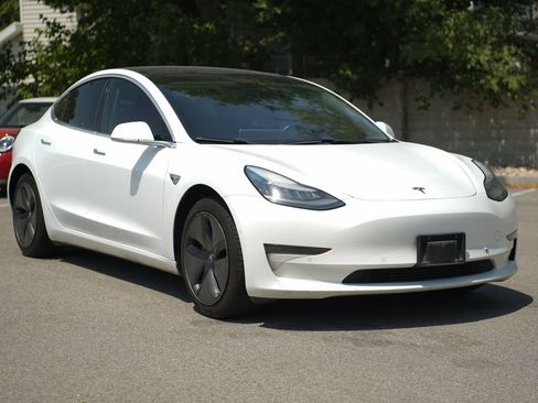 Used 2018 Tesla Model 3 Long Range AWD/4WD image 7
