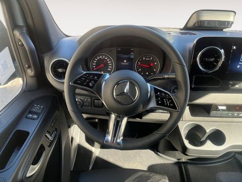 New 2026 Mercedes-Benz Sprinter 2500 image 12