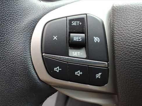 Certified 2023 Ford Explorer XLT image 20