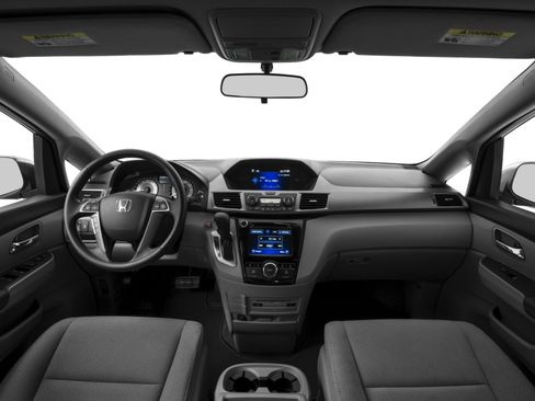 Used 2016 Honda Odyssey SE image 7
