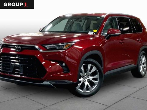 Used 2024 Toyota Grand Highlander Limited image 1