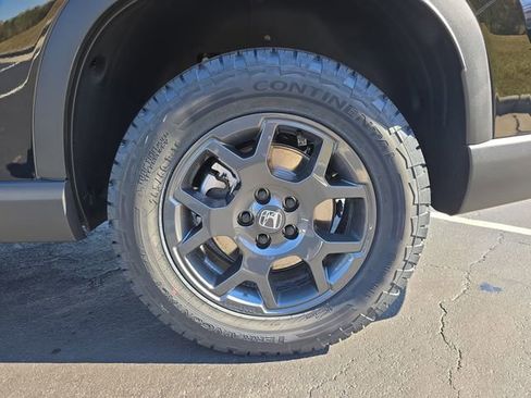 New 2025 Honda Pilot TrailSport image 35