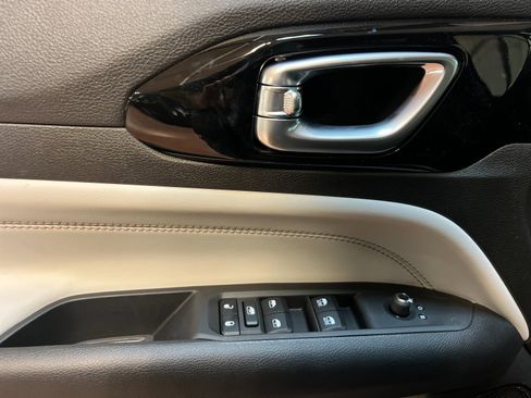 New 2026 Jeep Compass Limited image 10