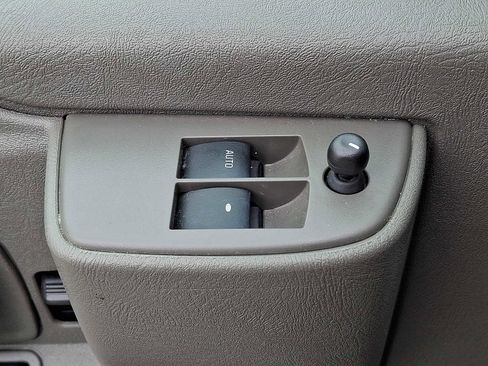 Used 2024 Chevrolet Express 2500 w/ Driver Convenience Package RWD image 28