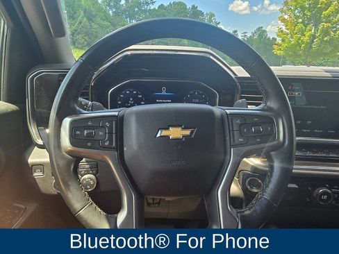 Used 2023 Chevrolet Silverado 1500 LT AWD/4WD image 24