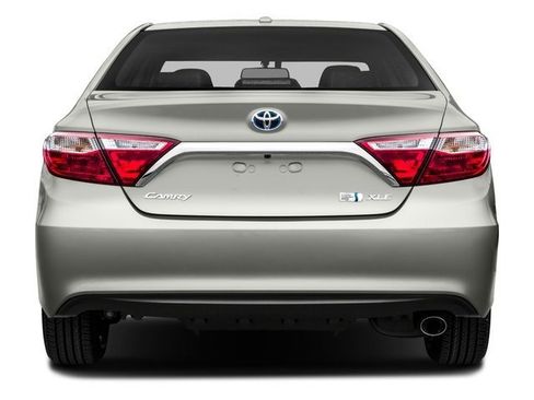 Certified 2016 Toyota Camry SE image 6