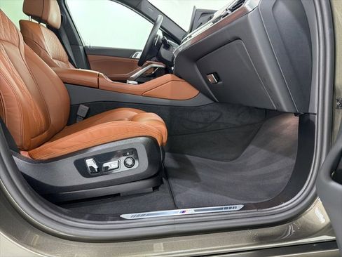 Certified 2024 BMW X6 xDrive40i w/ Executive Package image 20