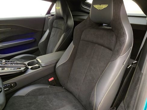 New 2025 Aston Martin V8 Vantage Coupe image 27