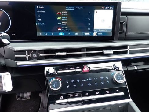 New 2026 Hyundai Santa Fe Limited AWD/4WD image 18