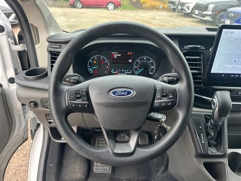 Used 2023 Ford Transit 350 XLT image 45