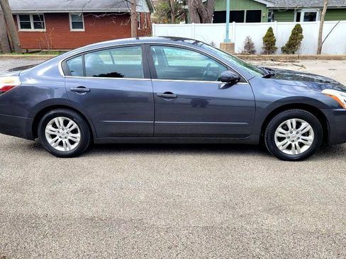 Used 2012 Nissan Altima 2.5 S w/ Convenience Pkg image 2