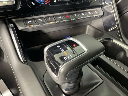 Used 2024 GMC Sierra 1500 AT4X image 15