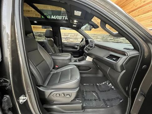 Used 2021 Chevrolet Tahoe LT w/ Luxury Package AWD/4WD image 45