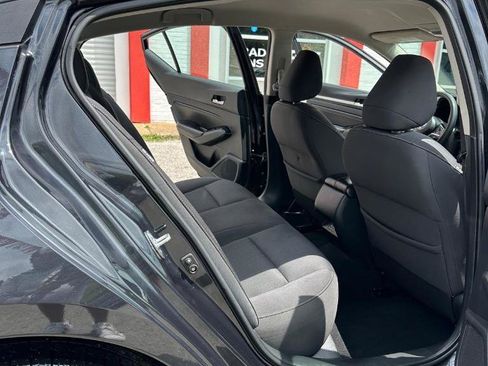 Used 2021 Nissan Altima 2.5 SV FWD image 36