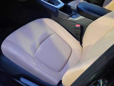 New 2025 Toyota RAV4 LE image 4