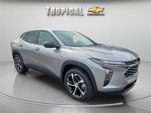 New 2026 Chevrolet Trax RS image 7