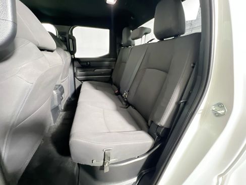 Used 2024 Toyota Tacoma SR5 AWD/4WD image 29