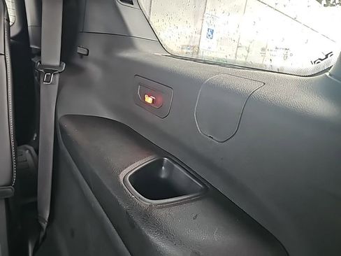 Used 2024 Jeep Grand Cherokee L Laredo AWD/4WD image 33